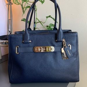 Coach Swagger Carryall in Pebble Leather
Style: 36488